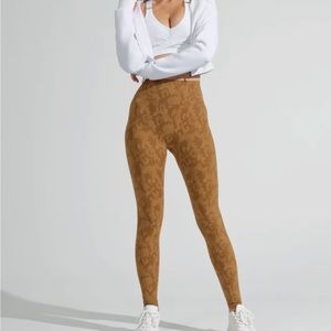 Buffbunny Confidential Legging- Carheart ❤️